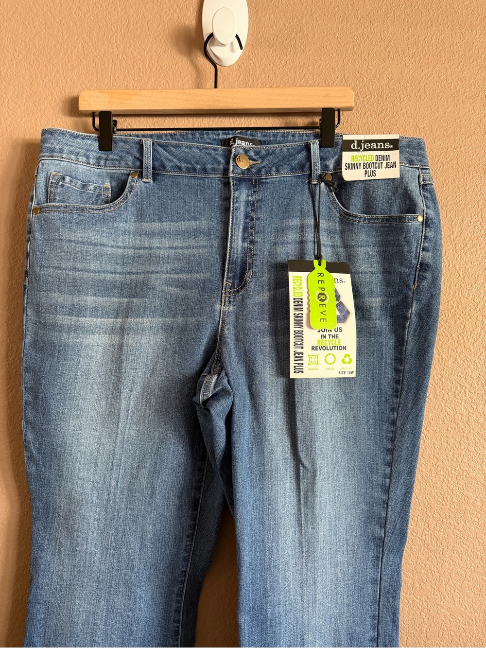 d. jeans Skinny Bootcut High Rise Jeans Size 18W NWT - Picture 3 of 13